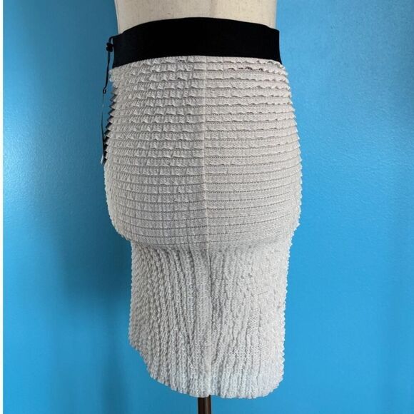 NWT BCBG Max Azria Ruffle Chauncy Skirt Lined Stretch Waist White Small Body Con - Picture 3 of 10